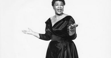 Ella Fitzgerald, Louis Armstrong - I've Got My Love To Keep Me Warm