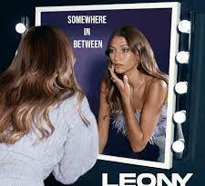 Leony - Somewhere in Between