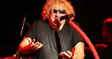 Sammy Hagar - Never Say Die