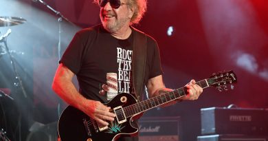 Sammy Hagar - Rock 'N' Roll Romeo