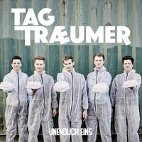 Tagtraeumer - Himmelblaue Couch