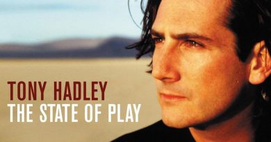 Tony Hadley - You Keep Me Coming Back For More