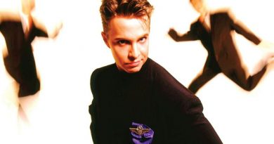 Johnny Hates Jazz - Turn The Tide