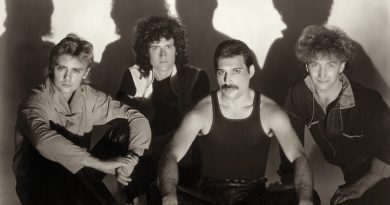 Queen - Man On The Prowl