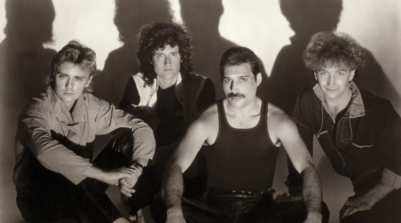 Queen - Man On The Prowl