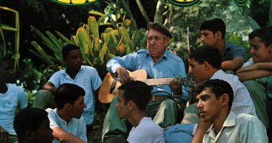 Carlos Puebla - Hasta Siempre, Comandante (Song for Che Guevara)